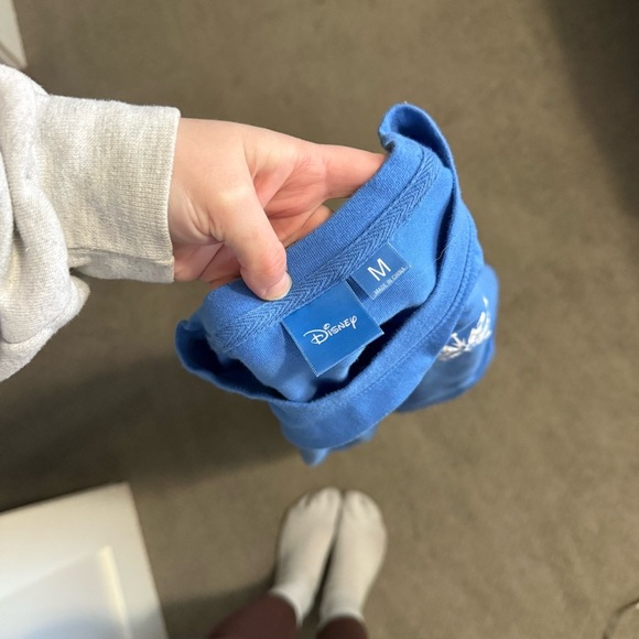 Disney Forzen Arendelle Spirit Hype Jersey Blue Snowflake long Sleeve Tee - Picture 3 of 16